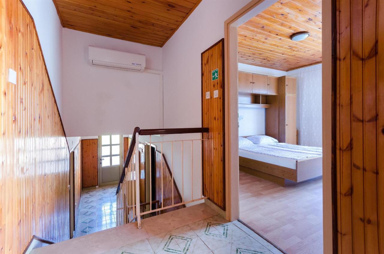 Apartments Anica F 洛帕 外观 照片