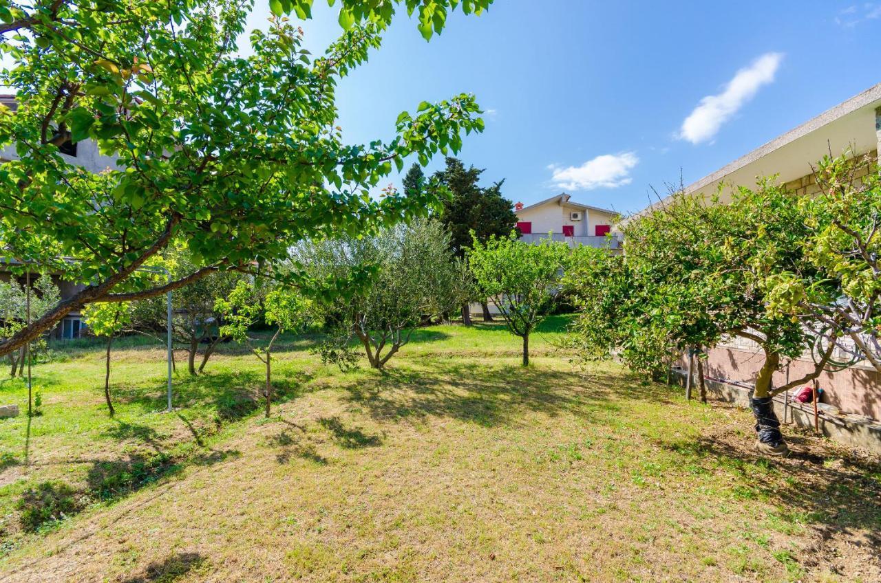 Apartments Anica F 洛帕 外观 照片