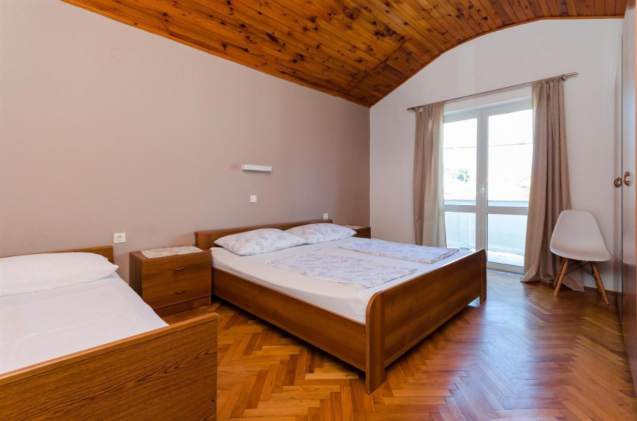 Apartments Anica F 洛帕 外观 照片