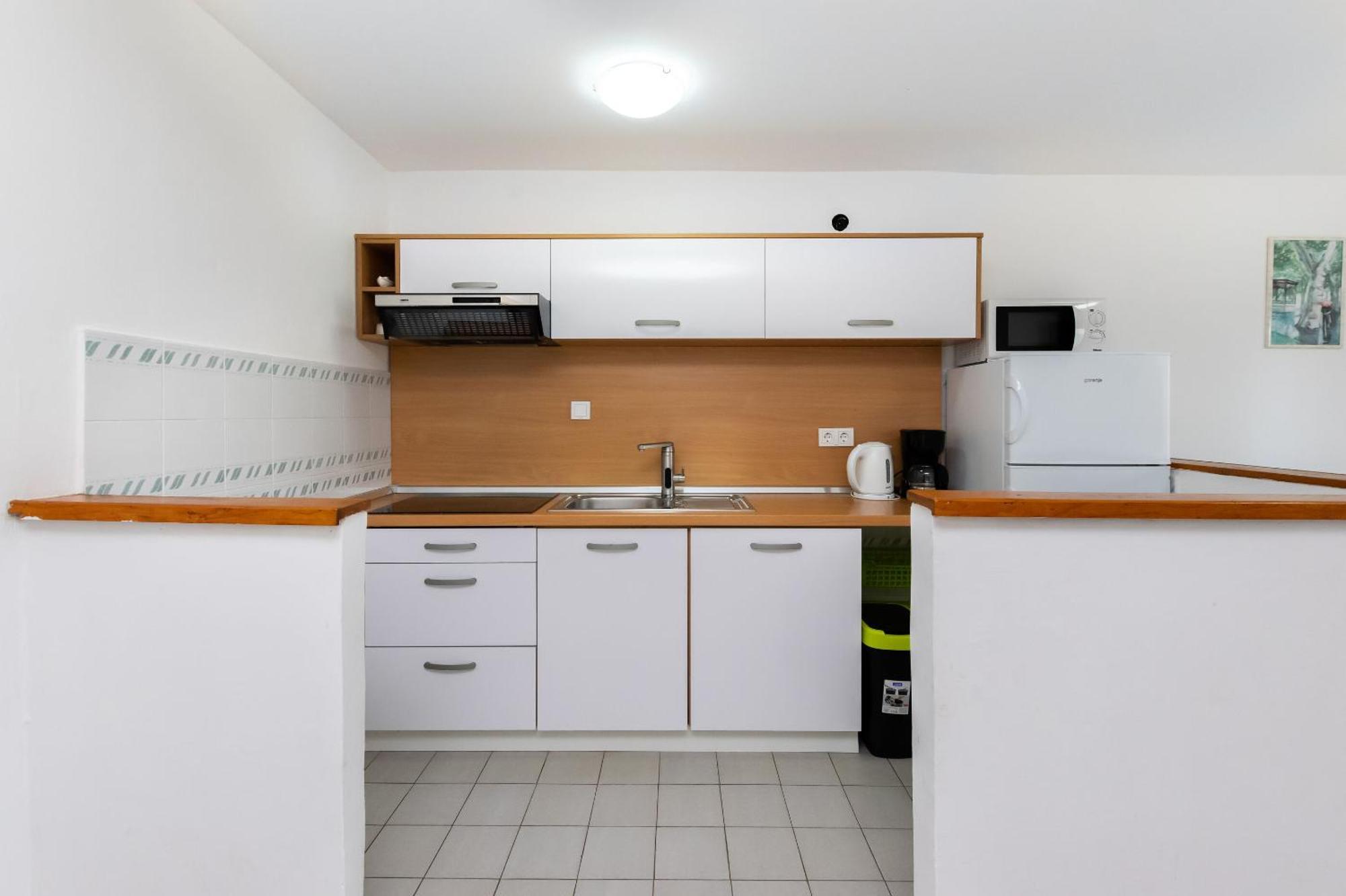 Apartments Anica F 洛帕 外观 照片